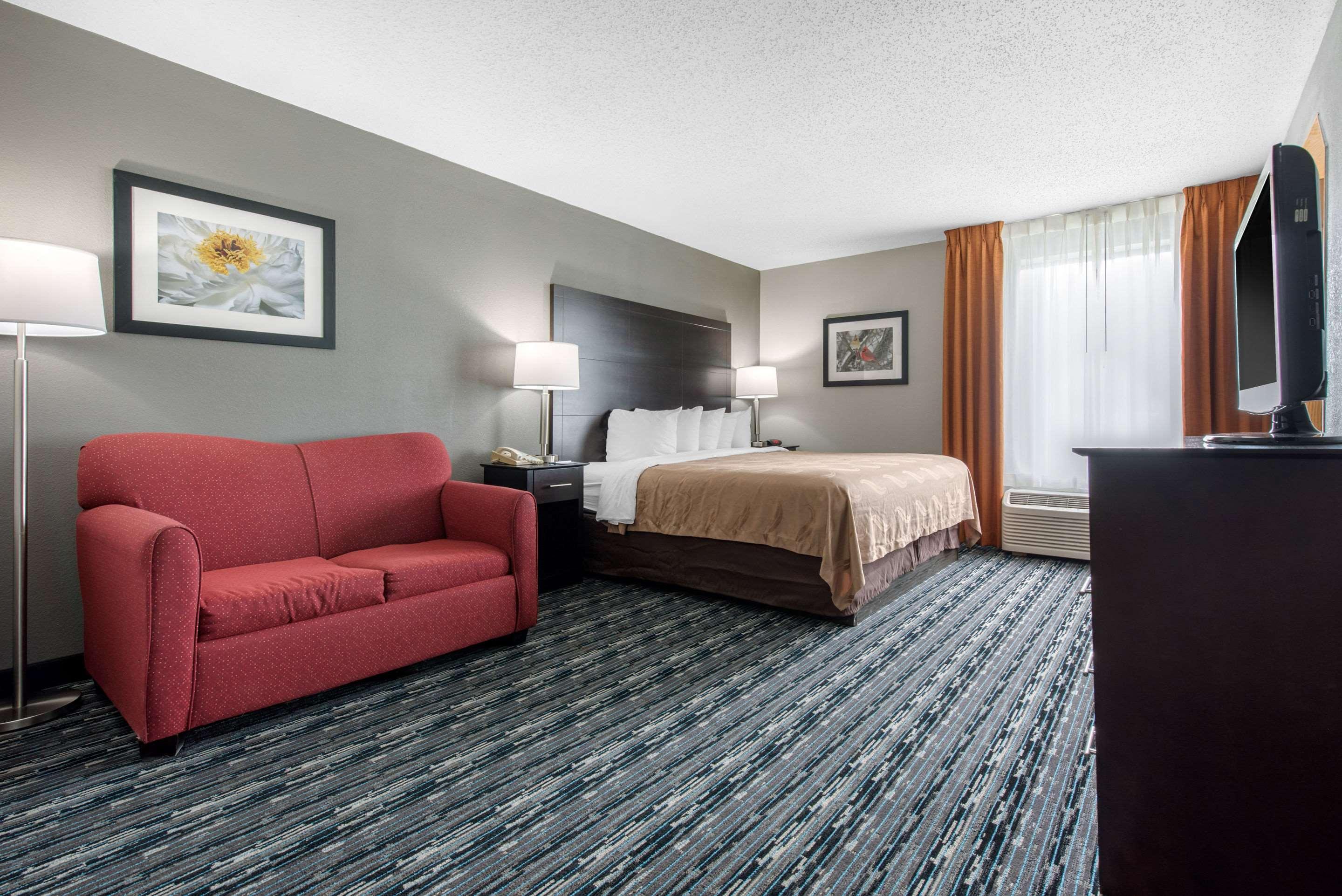 Quality Inn & Suites Brownsburg - Indianapolis West Buitenkant foto