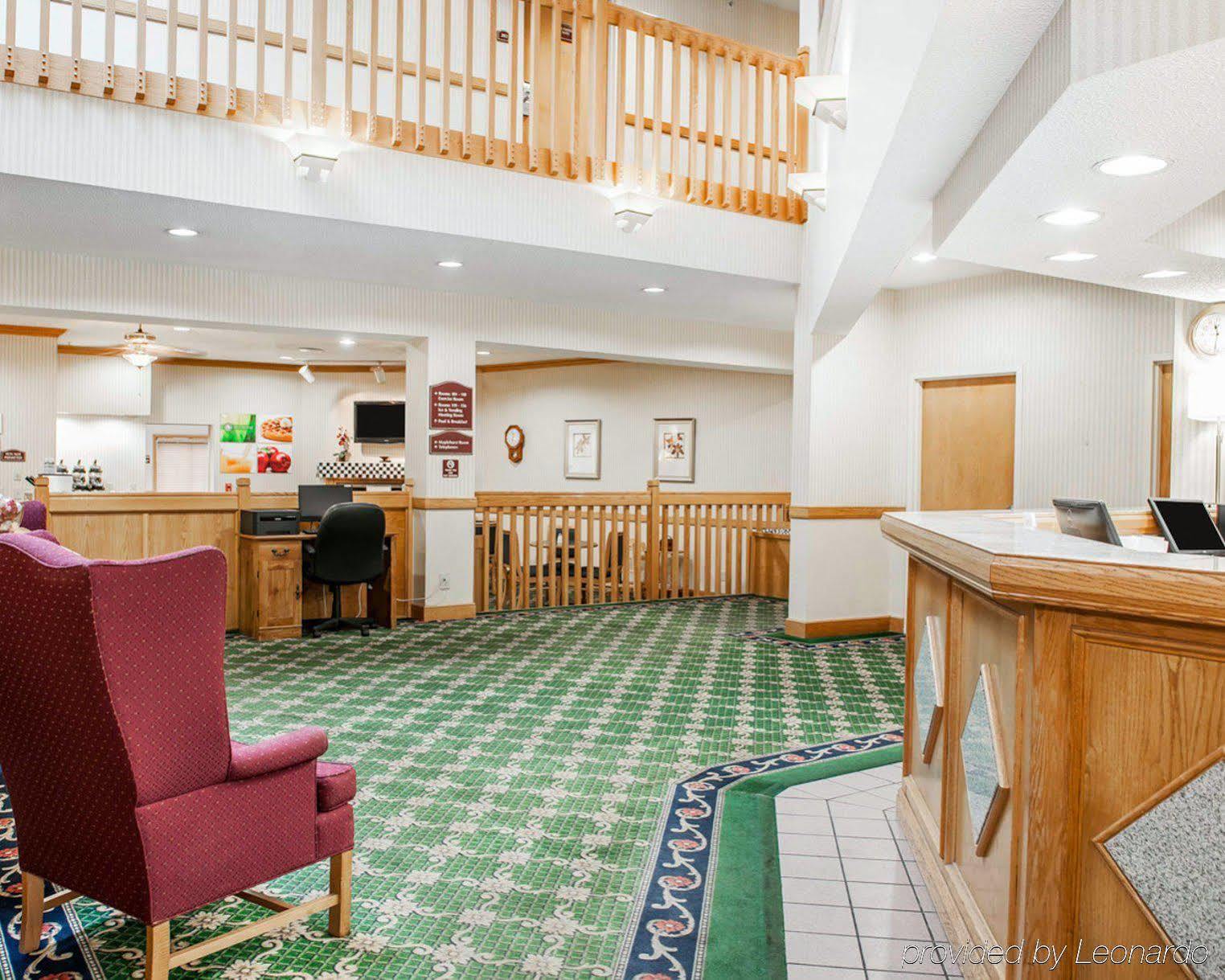 Quality Inn & Suites Brownsburg - Indianapolis West Buitenkant foto